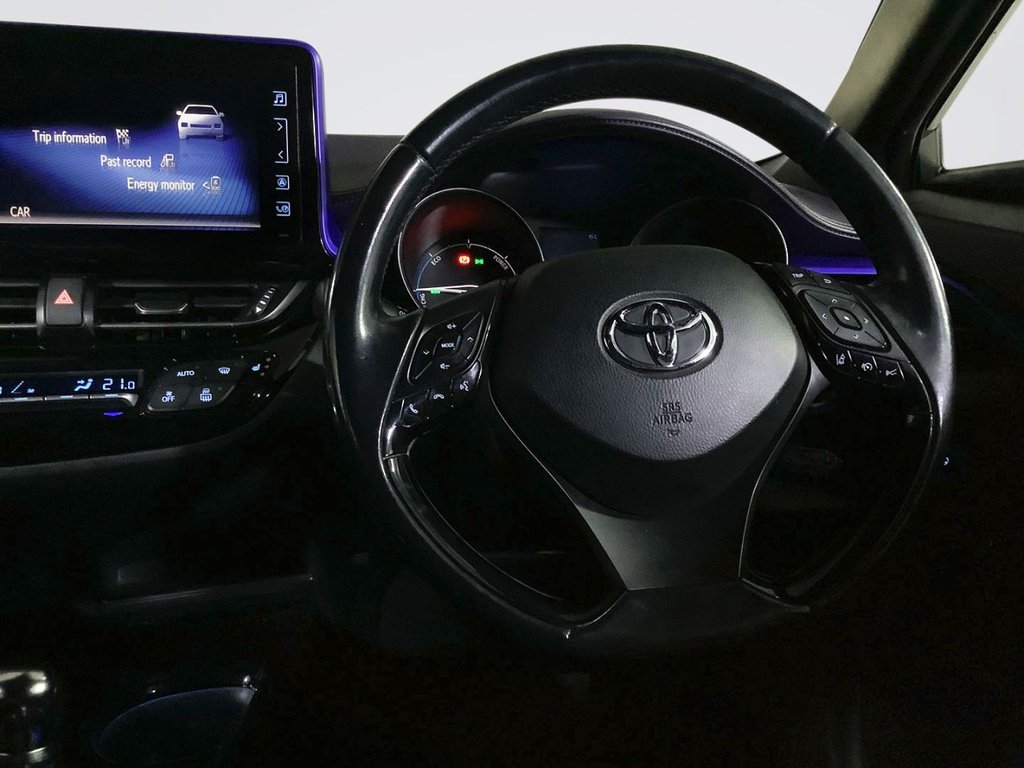 Used Toyota C-HR 2018 for sale - 76092381: Photo 15