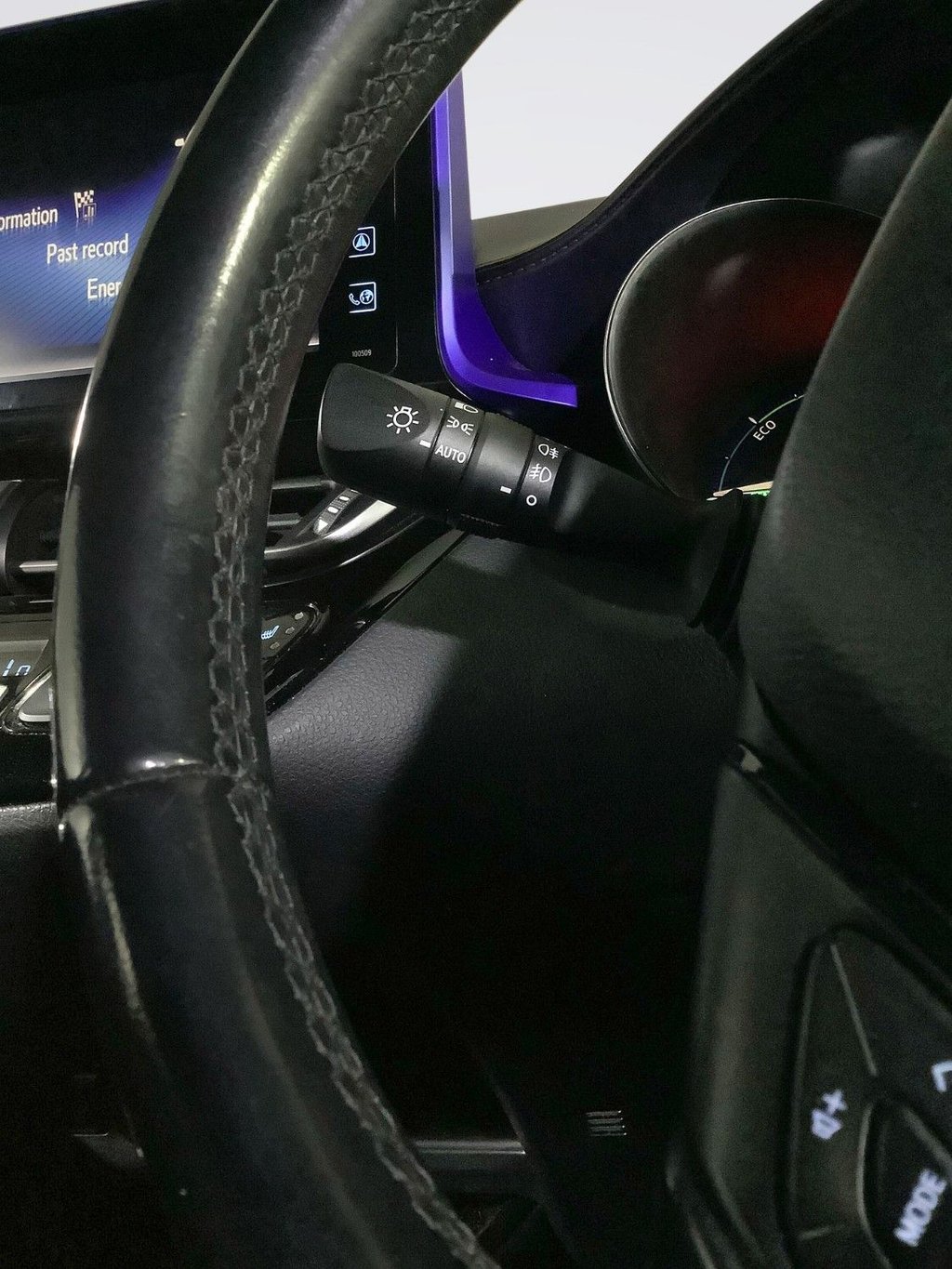Used Toyota C-HR 2018 for sale - 76092381: Photo 20