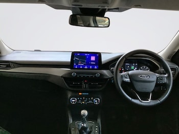 Used Ford Focus 2022 for sale - 78056187: Photo