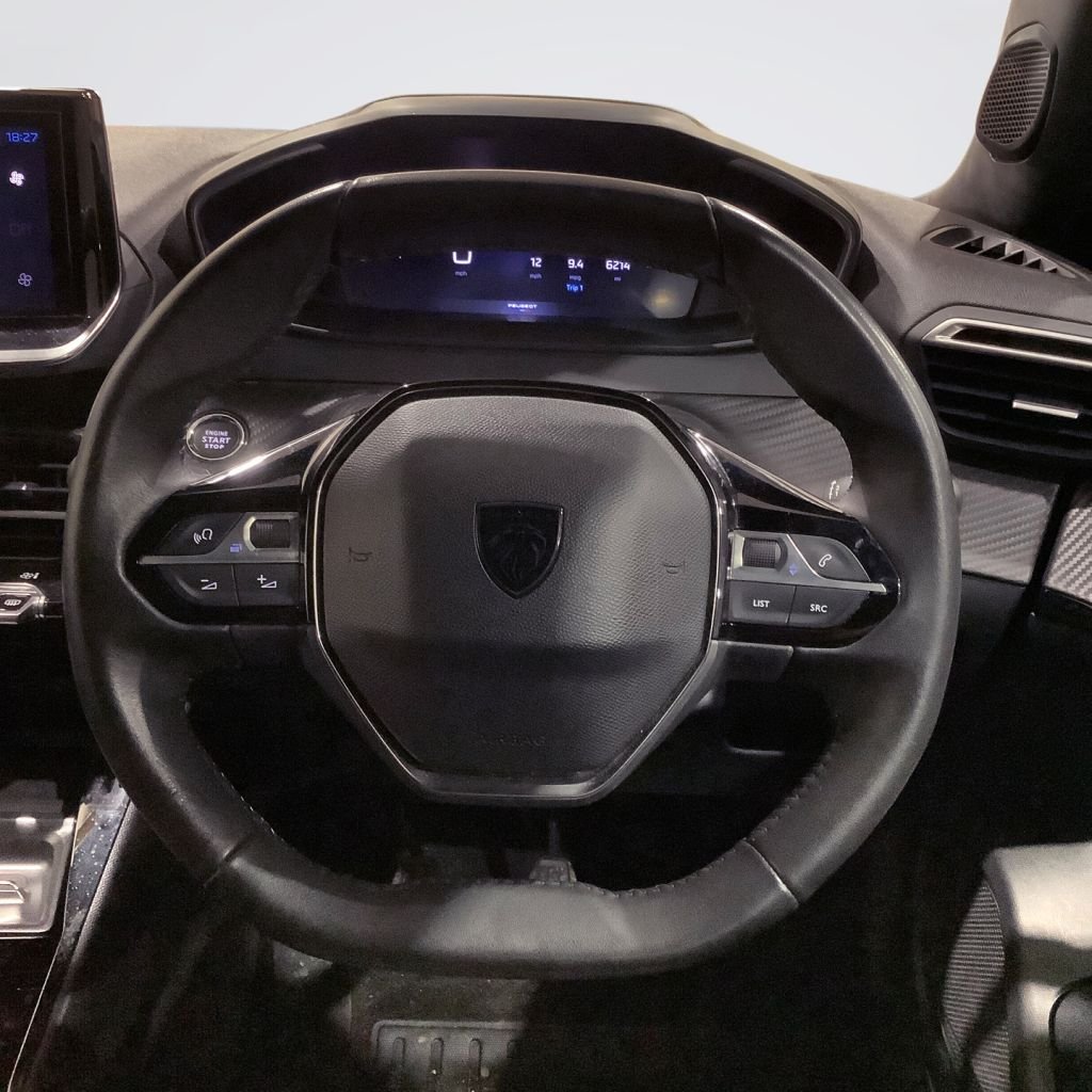 Used Peugeot 2008 2023 for sale - 77959739: Photo 12