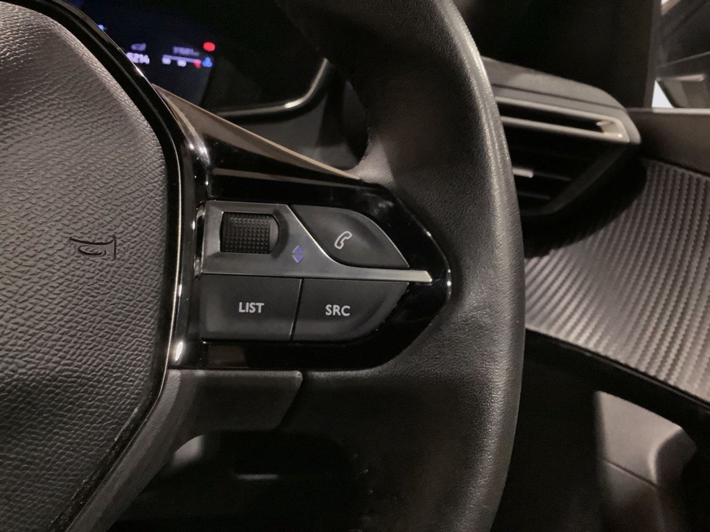 Used Peugeot 2008 2023 for sale - 77959739: Photo 16