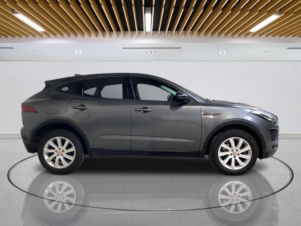 Used Jaguar E-Pace 2019 for sale - 77048978: Photo 17