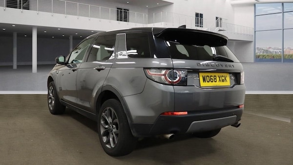 Used Land Rover Discovery Sport 2019 for sale - 76185201: Photo 3