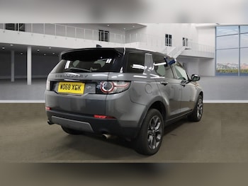 Used Land Rover Discovery Sport 2019 for sale - 76185201: Photo 4