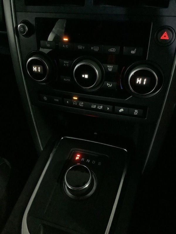 Used Land Rover Discovery Sport 2019 for sale - 76256734: Photo 27