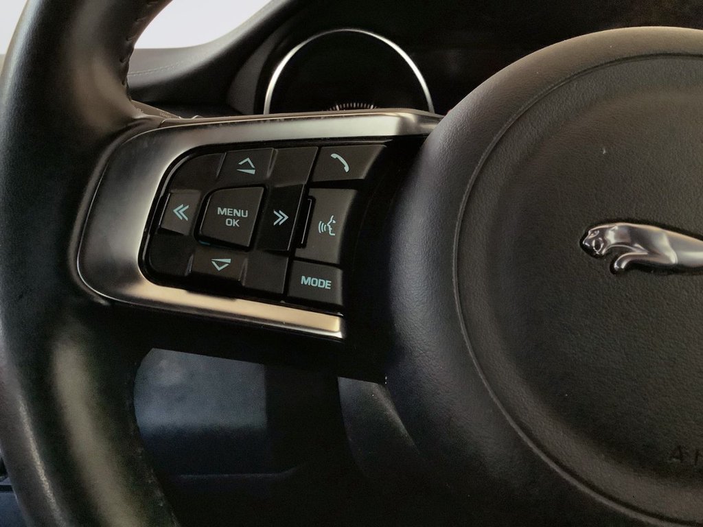 Used Jaguar E-Pace 2019 for sale - 78056130: Photo 17