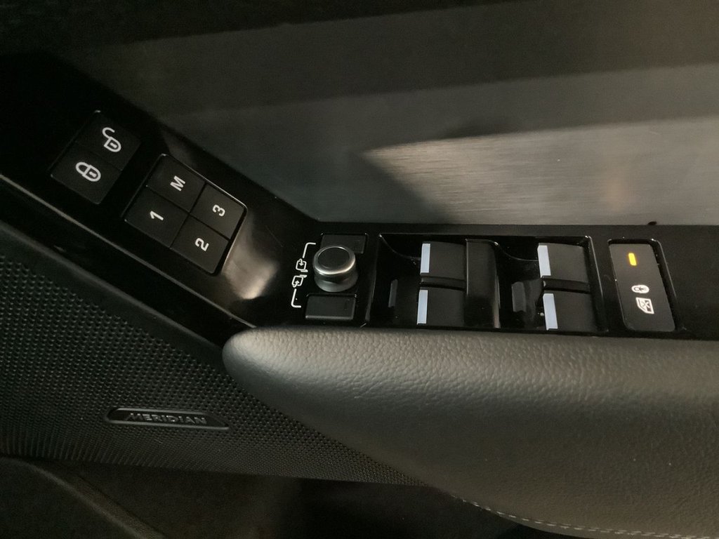 Used Land Rover Range Rover Velar 2019 for sale - 78002397: Photo 25