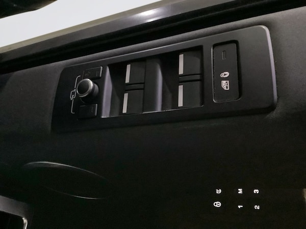 Used Land Rover Discovery 2019 for sale - 76210897: Photo 27