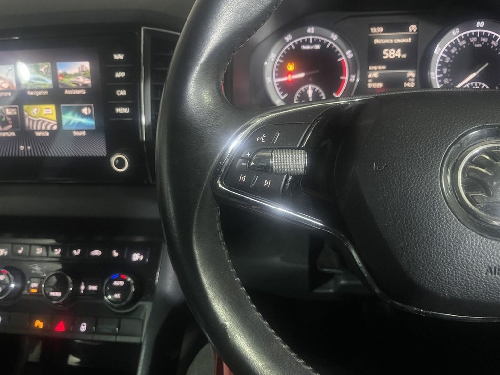 Used Skoda Karoq 2020 for sale - 76154427: Photo 17