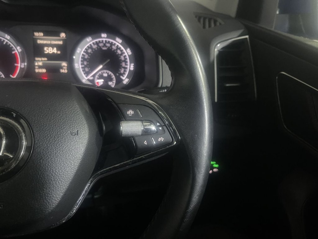 Used Skoda Karoq 2020 for sale - 76154427: Photo 19