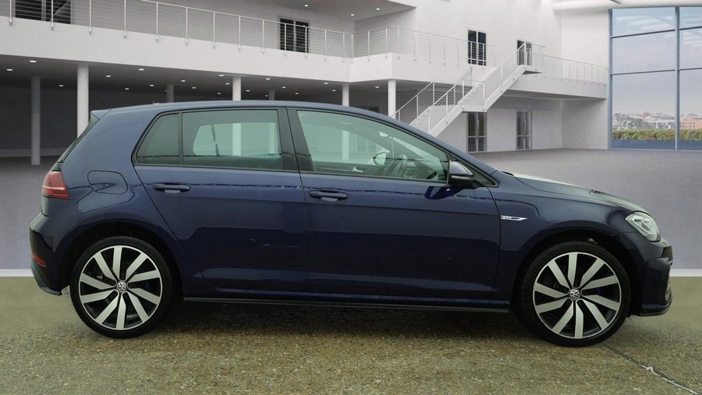 Used Volkswagen Golf 2020 for sale - 77642565: Photo 5