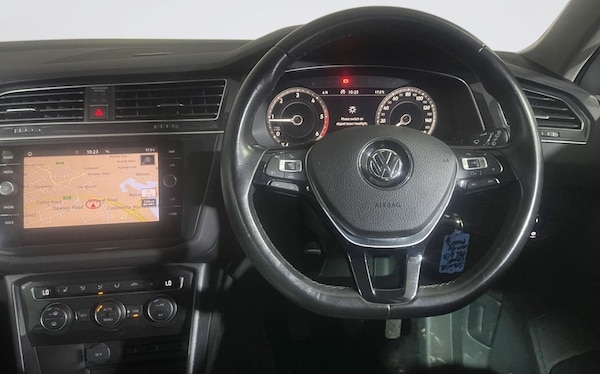 Used Volkswagen Tiguan 2017 for sale - 76185187: Photo 15
