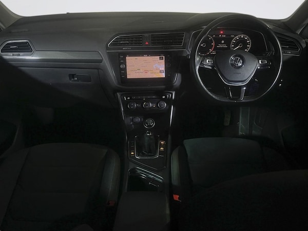 Used Volkswagen Tiguan 2017 for sale - 76185187: Photo 3