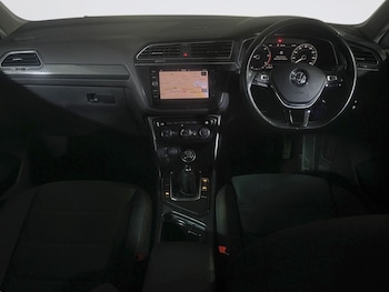 Used Volkswagen Tiguan 2017 for sale - 76185187: Photo 3