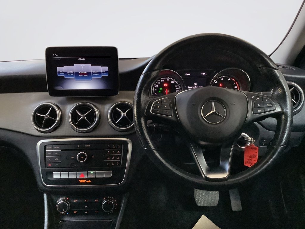 Used Mercedes-Benz GLA 2019 for sale - 77952328: Photo 15