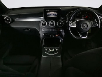 Used Mercedes-Benz C-Class 2017 for sale - 76118621: Photo 3