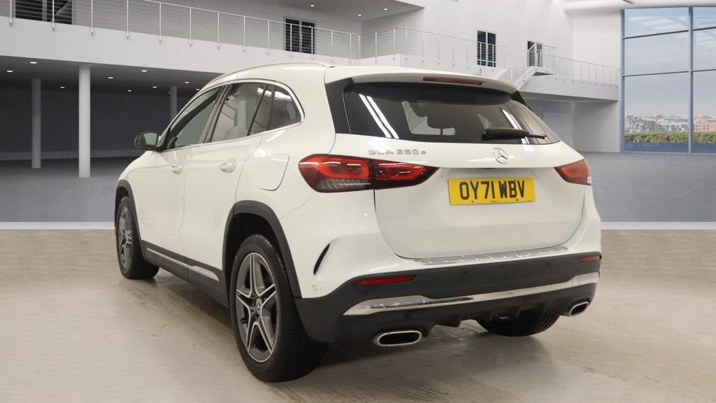 Used Mercedes-Benz GLA 2021 for sale - 77360200: Photo 9