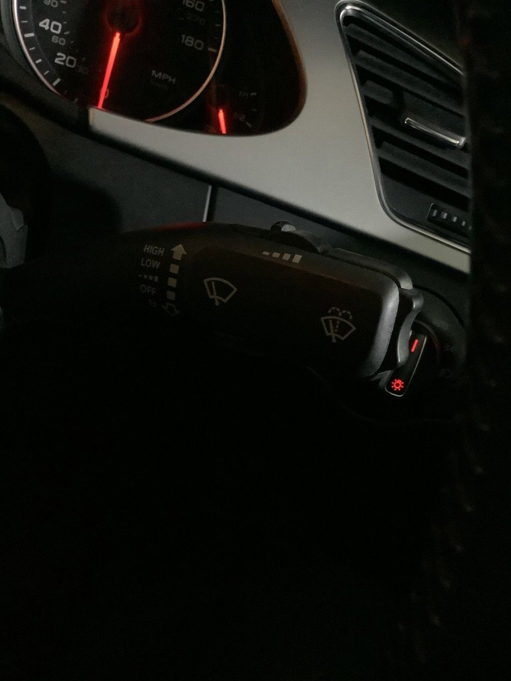 Used Audi A4 2010 for sale - 76558694: Photo 21