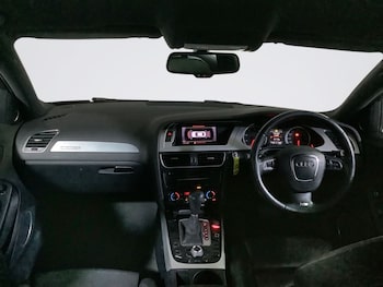 Used Audi A4 2010 for sale - 76558694: Photo