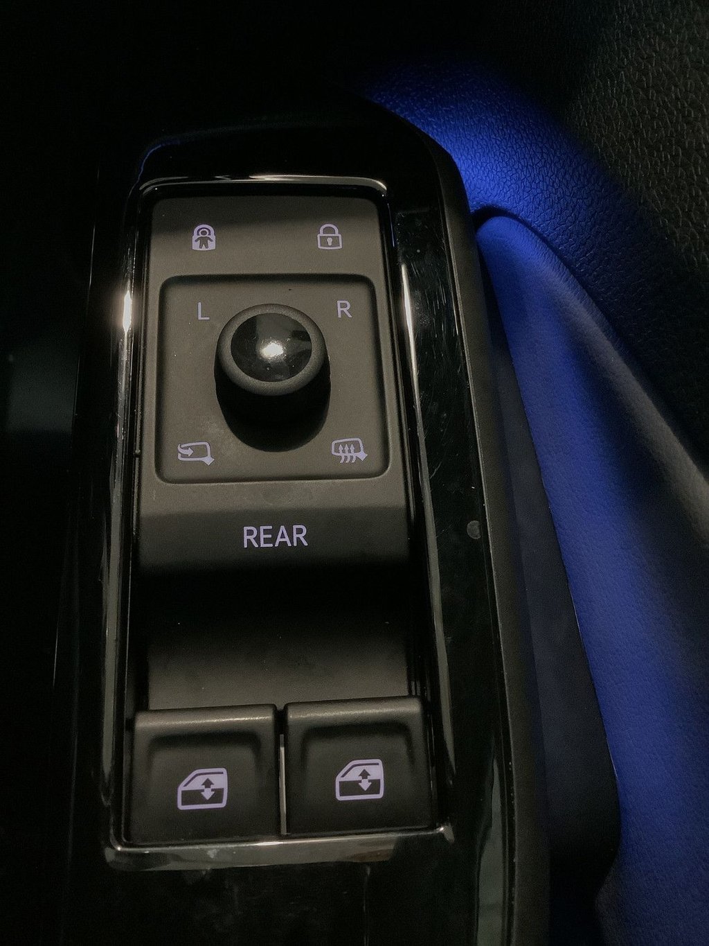 Used Volkswagen ID.4 2022 for sale - 78056160: Photo 26