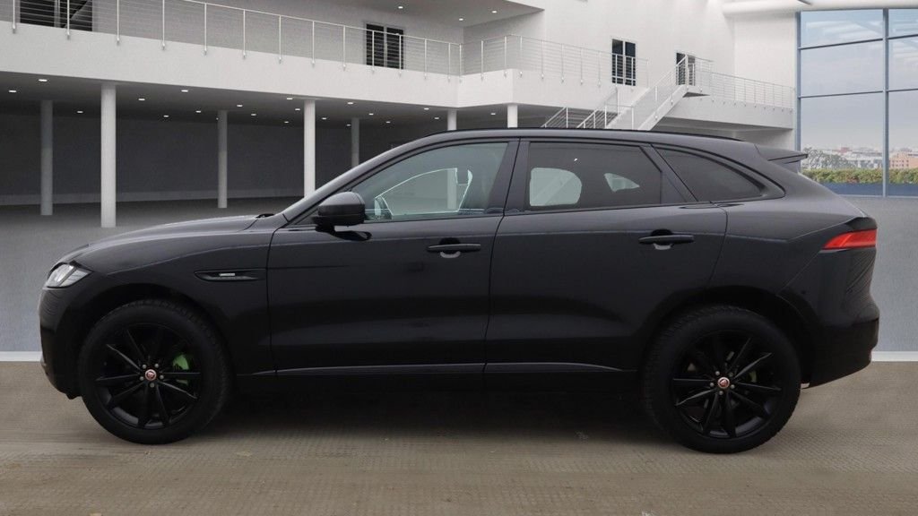 Used Jaguar F-Pace 2017 for sale - 76147799: Photo 6