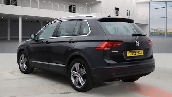 Used Volkswagen Tiguan 2019 for sale - 76323159: Photo 3