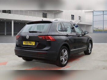 Used Volkswagen Tiguan 2019 for sale - 76323159: Photo 4