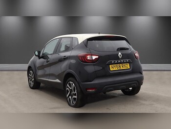 Used Renault Captur 2018 for sale - 78658192: Photo