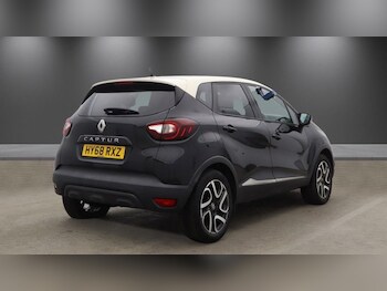 Used Renault Captur 2018 for sale - 78658192: Photo