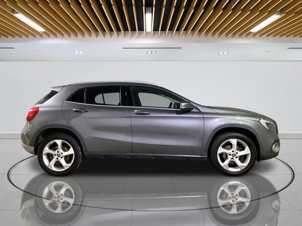 Used Mercedes-Benz GLA 2018 for sale - 76223216: Photo 9