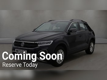 Used Volkswagen T-Roc 2023 for sale - 77368860: Photo