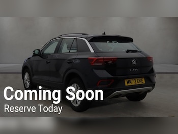 Used Volkswagen T-Roc 2023 for sale - 77368860: Photo