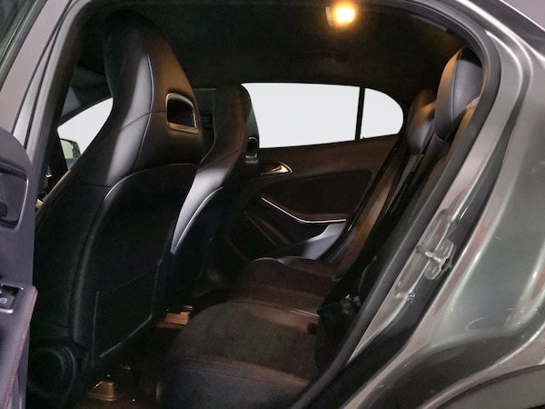 Used Mercedes-Benz GLA 2016 for sale - 76266854: Photo 13