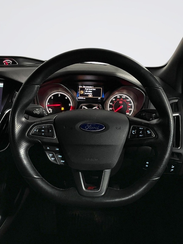 Used Ford Focus 2016 for sale - 76303814: Photo 18