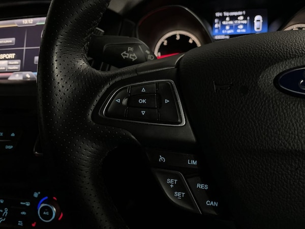 Used Ford Focus 2016 for sale - 76303814: Photo 19