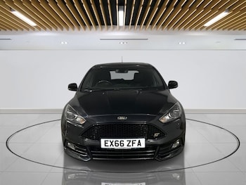 Used Ford Focus 2016 for sale - 76303814: Photo 2