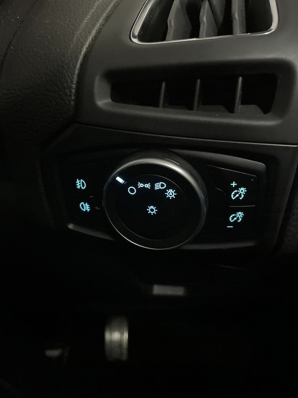 Used Ford Focus 2016 for sale - 76303814: Photo 30