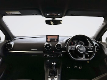 Used Audi A3 2018 for sale - 78688725: Photo