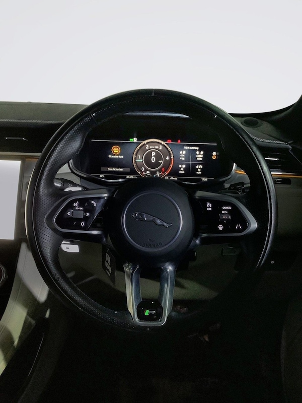 Used Jaguar F-Pace 2021 for sale - 76176167: Photo 16