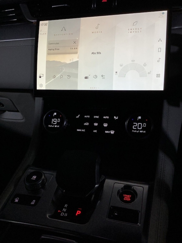 Used Jaguar F-Pace 2021 for sale - 76176167: Photo 23