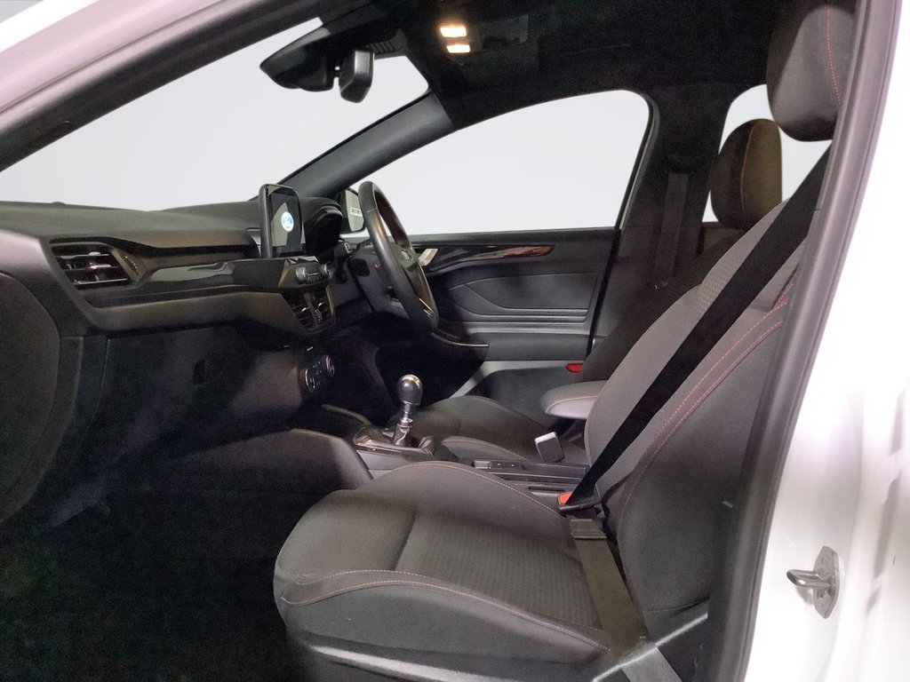 Used Ford Focus 2022 for sale - 76654335: Photo 12