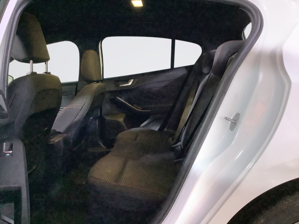 Used Ford Focus 2022 for sale - 76654335: Photo 13