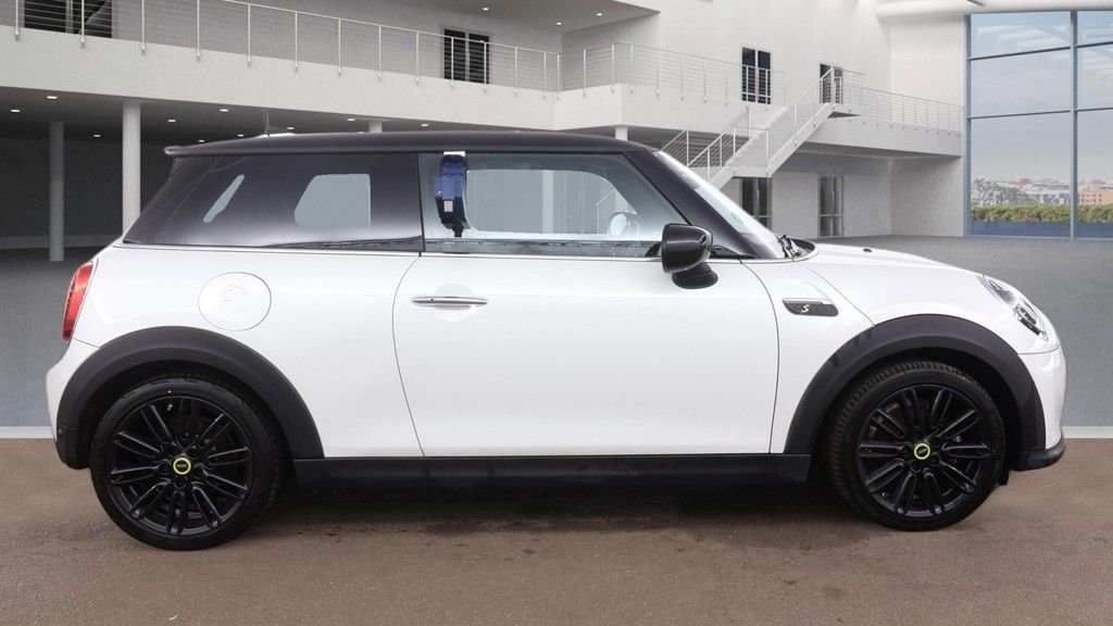 Used MINI Hatch 2023 for sale - 77693150: Photo 11