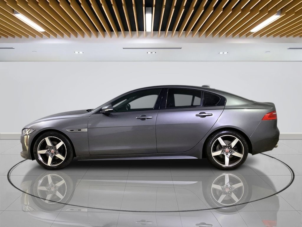 Used Jaguar XE 2019 for sale - 76439401: Photo 5