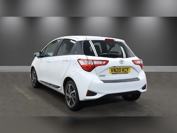 Used Toyota Yaris 2020 for sale - 78256211: Photo