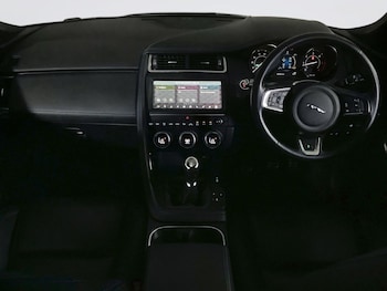 Used Jaguar E-Pace 2020 for sale - 75473534: Photo