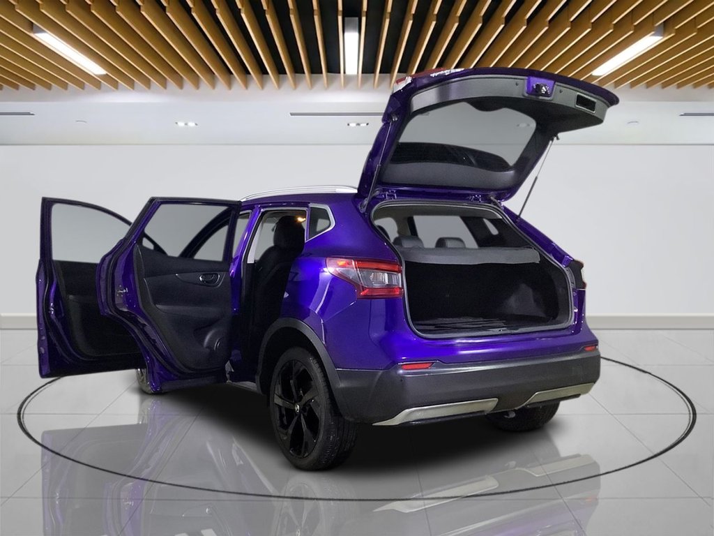 Used Nissan Qashqai 2017 for sale - 76496426: Photo 21