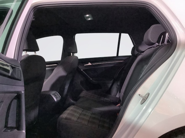 Used Volkswagen Golf 2016 for sale - 76313126: Photo 13