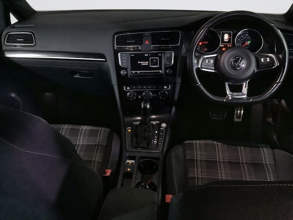 Used Volkswagen Golf 2016 for sale - 76313126: Photo 3