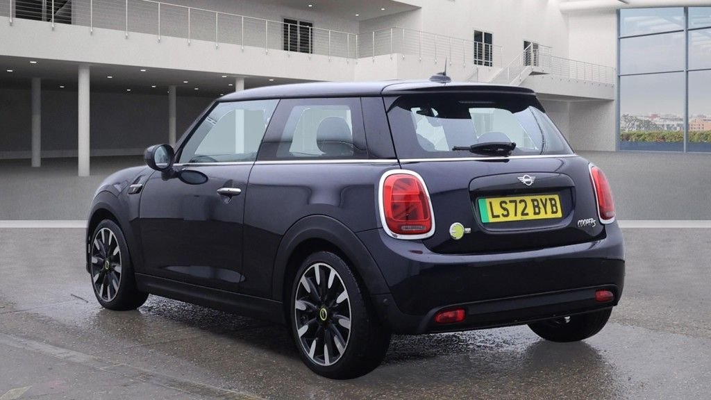 Used MINI Hatch 2022 for sale - 77328361: Photo 9